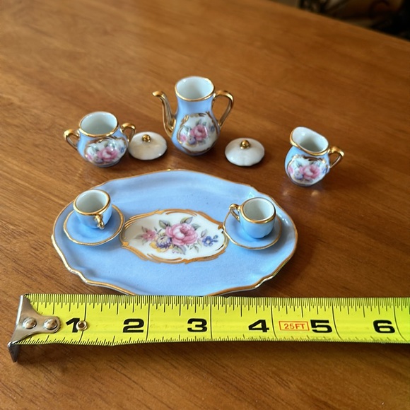 Limoges France miniature Tea Set - Picture 6 of 8